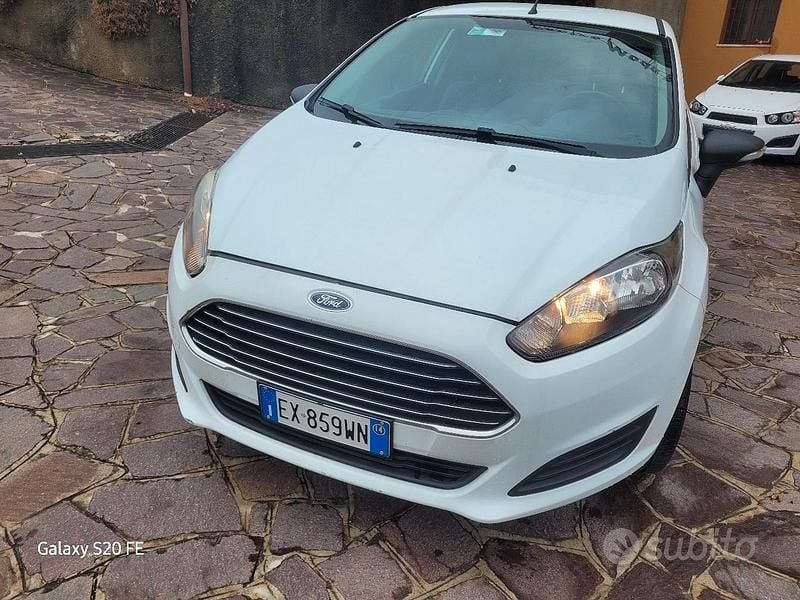 Usata Ford Fiesta 2014 Bianco Utilitaria