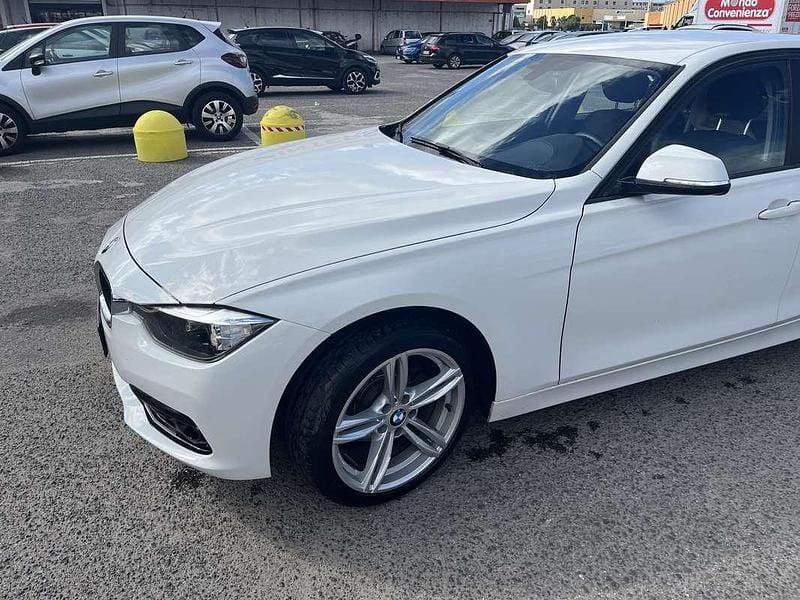 Usata BMW 318 Advantage 150 CV (110 kW) 2017 Bianco Station wagon