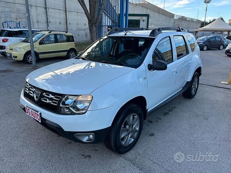 Usata Dacia Duster 109 CV (80 kW) 2015 Bianco SUV