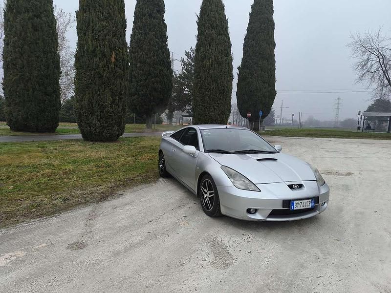 Second-hand Toyota Celica 143 CP (105 kW) 2001 Other Coupe
