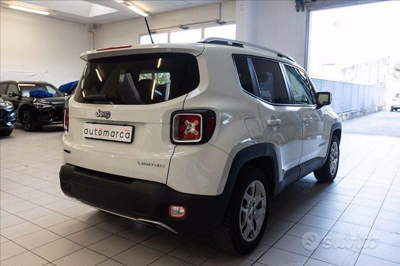 Begagnad Jeep Renegade Limited 120 HK (88 kW) 2014 Vit SUV