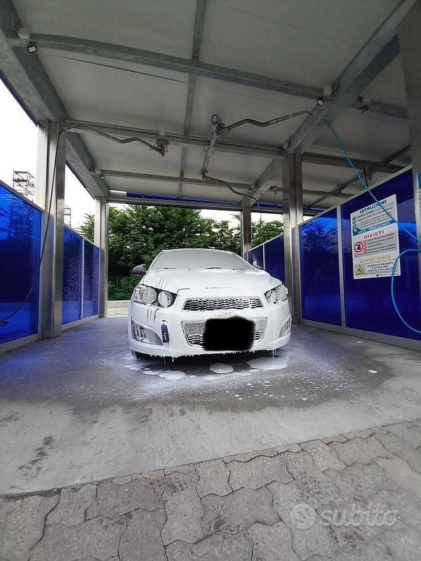 Usata Chevrolet Aveo 86 CV (63 kW) 2012 Bianco Utilitaria