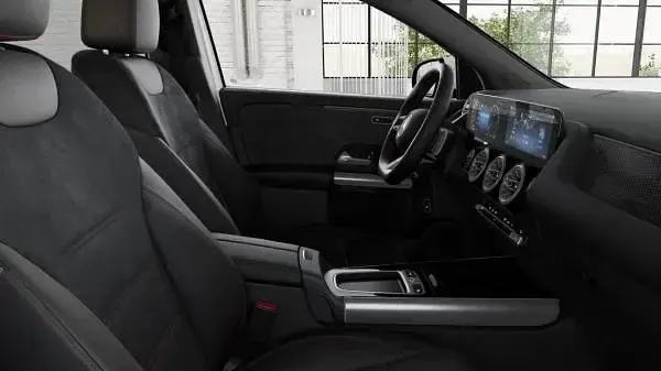 Nuova Mercedes GLA180 116 CV (85 kW) 2026 Bianco polare SUV