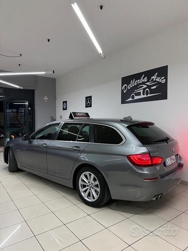 Usata BMW 525 Luxury Line 218 CV (160 kW) 2015 Grigio Station wagon