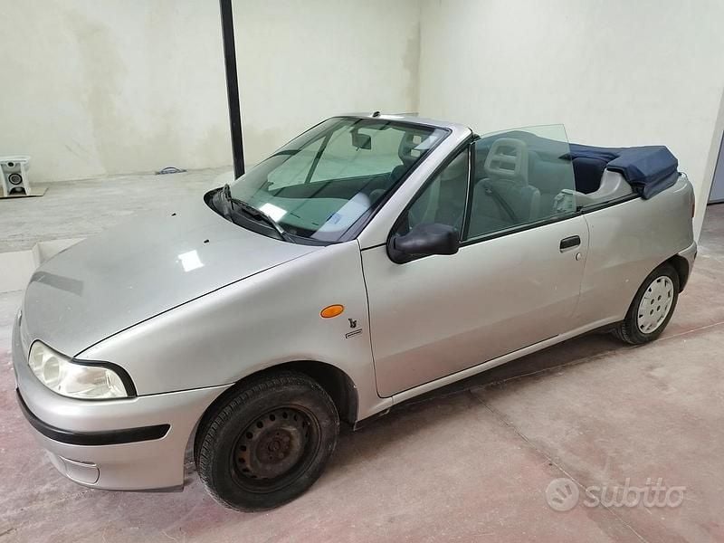 Usata Fiat Punto S 1996 Grigio Cabrio