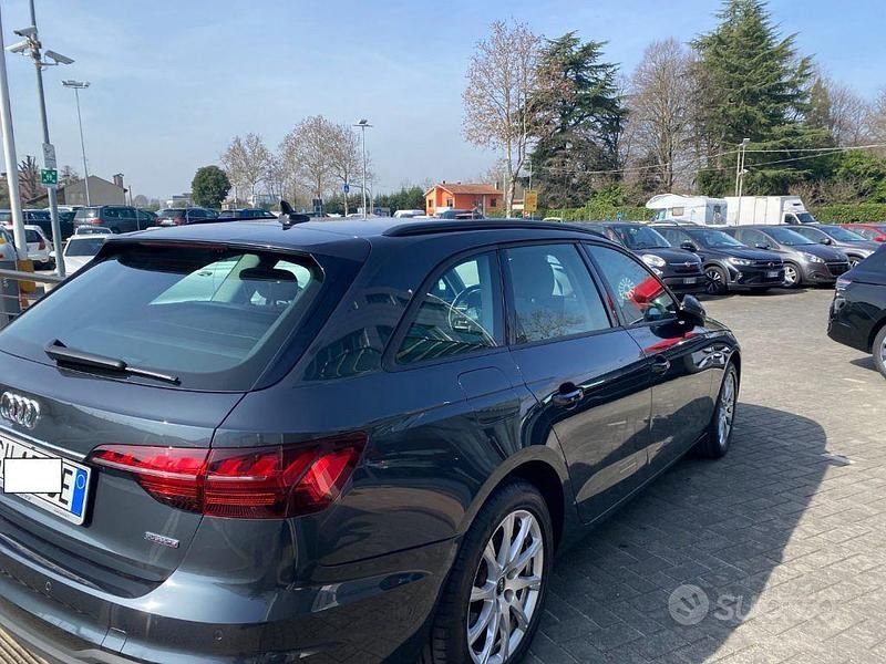 Usata Audi A4 Business 204 CV (150 kW) 2021 Grigio Station wagon