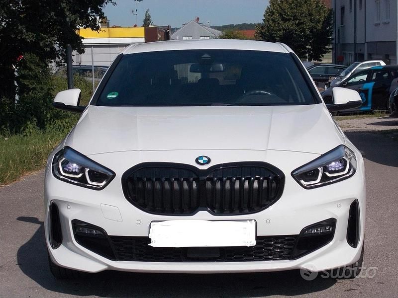 Usata BMW 120 M Sport 177 CV (130 kW) 2021 Bianco Utilitaria