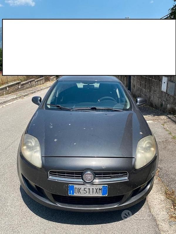 Grigio Usata 2008 Fiat Bravo Due volumi | 1500 € (Buon prezzo) - Immagine 1/4