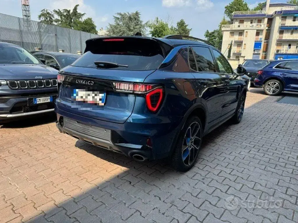 Usata Lynk & Co 01 179 CV (131 kW) 2022 Blu SUV