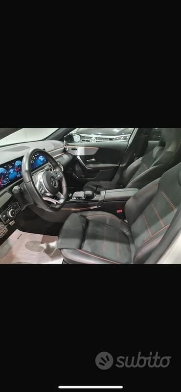 Usata Mercedes A250 224 CV (164 kW) 2019 Bianco Berlina
