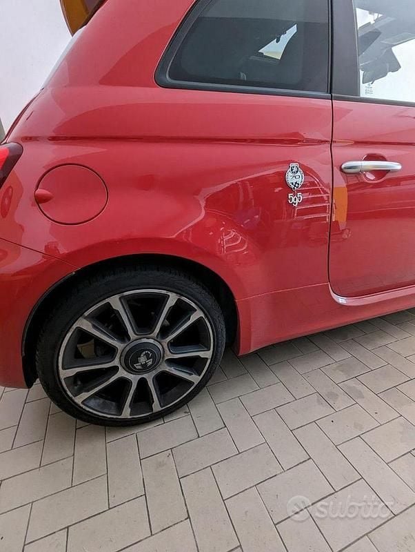 Usata Abarth 595 Turismo 165 CV (121 kW) 2019 Rosso Berlina