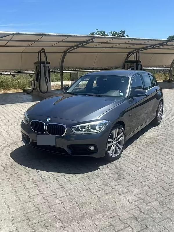 Usata BMW 116 116 CV (85 kW) 2017 Grigio Utilitaria