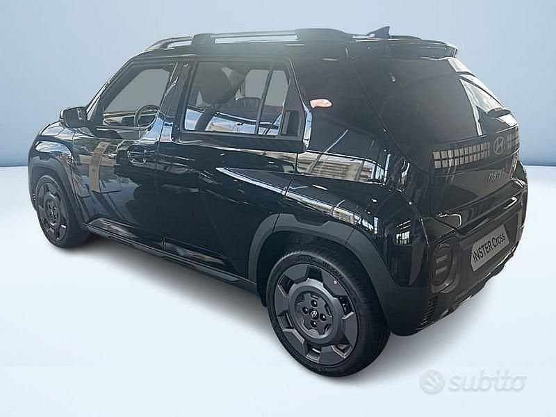 Nuova Hyundai Inster 83 kW (114 CV) 2025 Nero Utilitaria