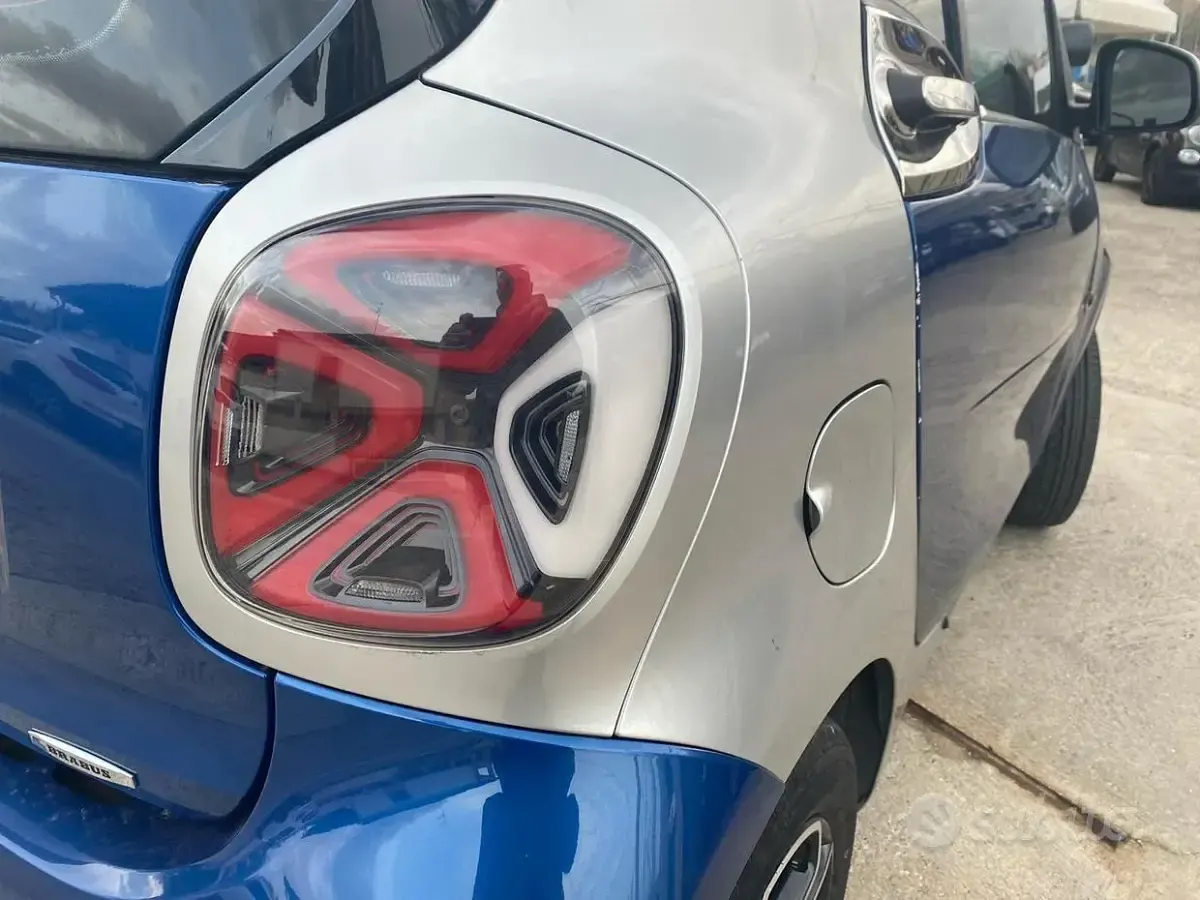Usata Smart ForTwo Coupé Brabus 2015 Blu Coupé