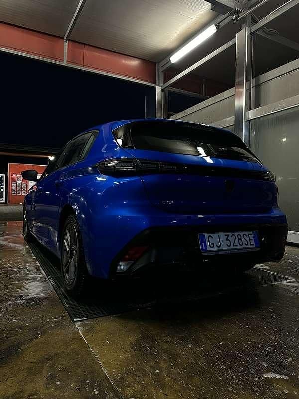 Usata Peugeot 308 Active 131 CV (96 kW) 2021 Berlina