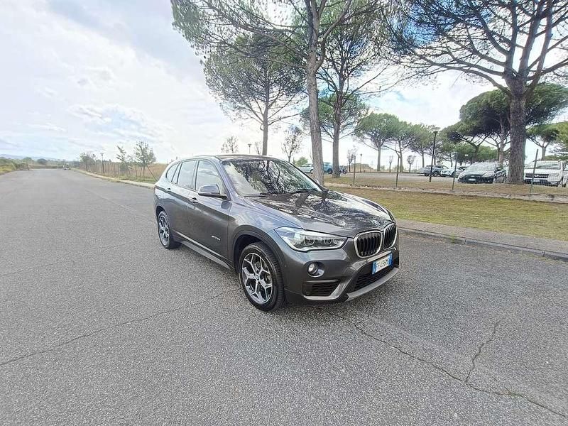 Usata BMW X1 150 CV (110 kW) 2016 Grigio SUV