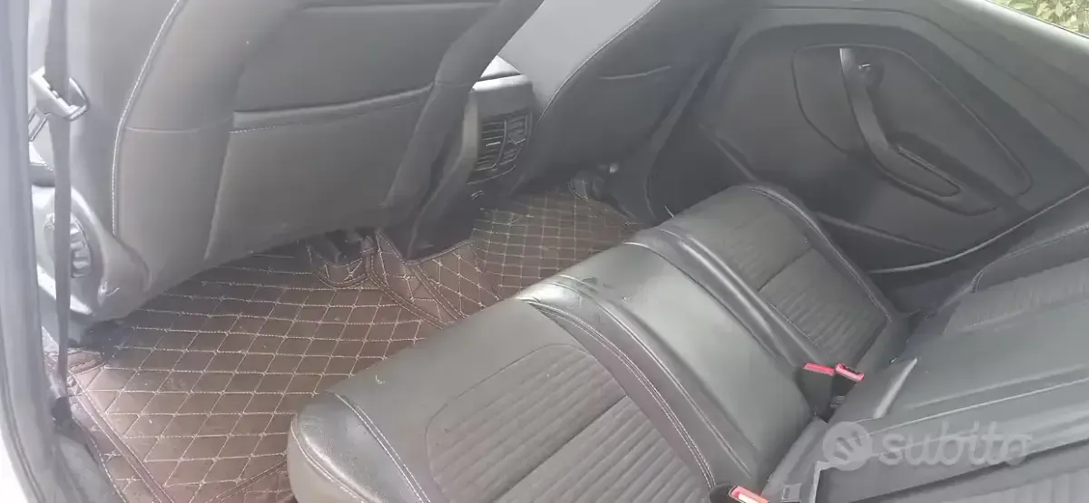 Usata Ford Kuga S 120 CV (88 kW) 2019 Bianco SUV