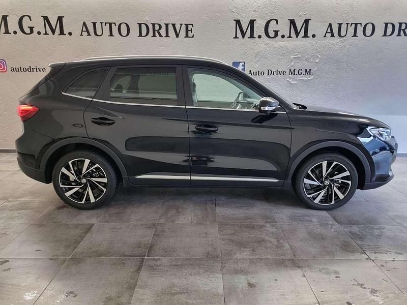 Nuova MG ZS Luxury 102 CV (75 kW) 2026 Nero SUV