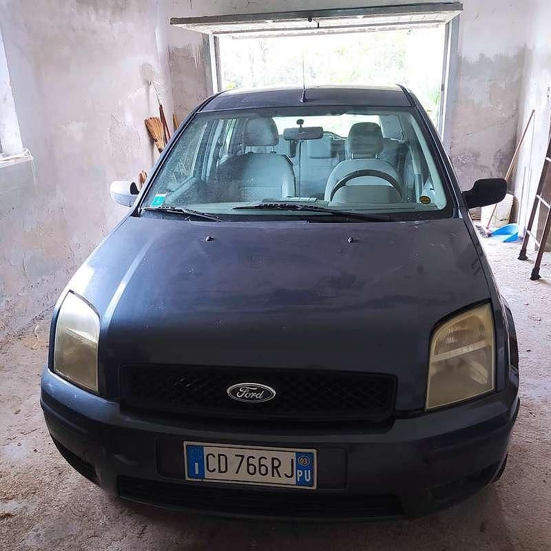 Usata Ford Fusion Zetec 68 CV (50 kW) 2003 Monovolume