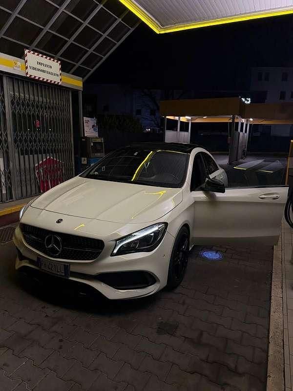 Usata Mercedes CLA200 Premium 136 CV (100 kW) 2017 Bianco Berlina