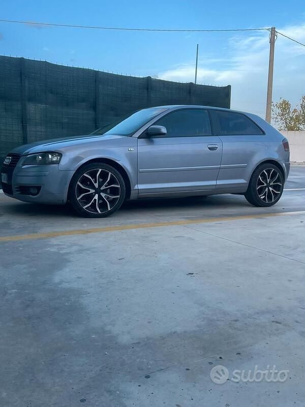Usata Audi A3 140 CV (102 kW) 2005 Grigio Utilitaria