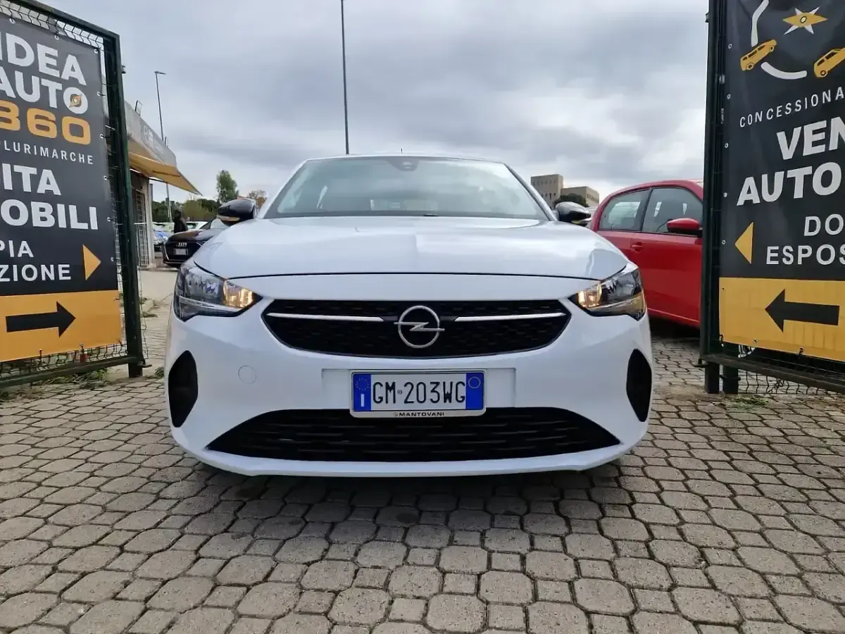Usata Opel Corsa Edition 75 CV (55 kW) 2023 Bianco Utilitaria