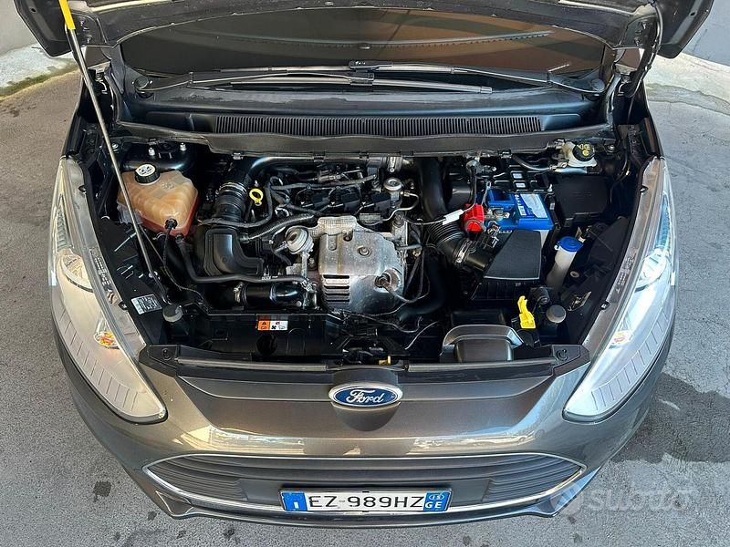 Usata Ford B-MAX Business Edition 100 CV (73 kW) 2015 Grigio Monovolume