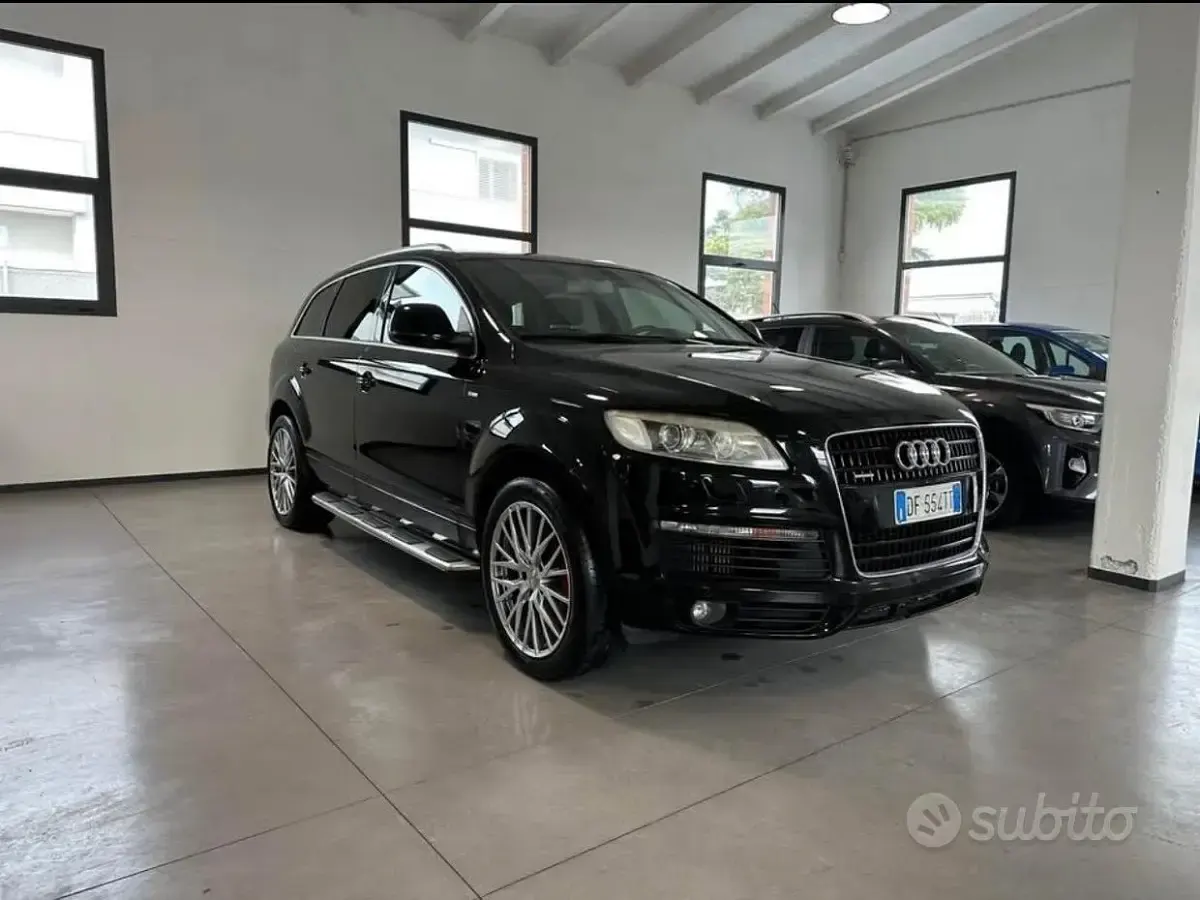 Usata Audi Q7 Advanced Plus 233 CV (171 kW) 2007 Nero SUV