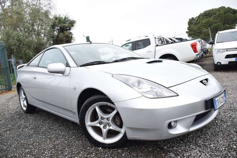 Usata Toyota Celica 143 CV (105 kW) 2002 Grigio Coupé