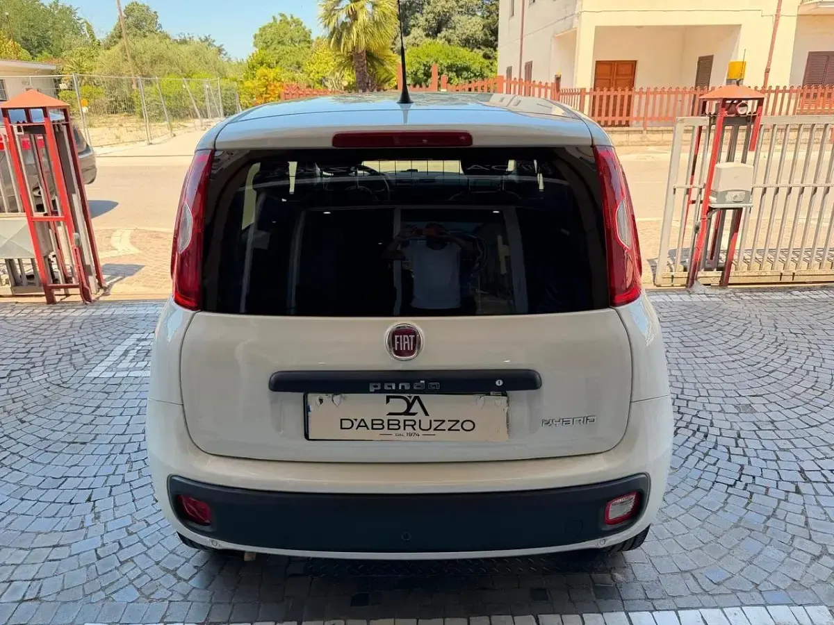 Usata Fiat Panda 70 CV (51 kW) 2022 Bianco Utilitaria