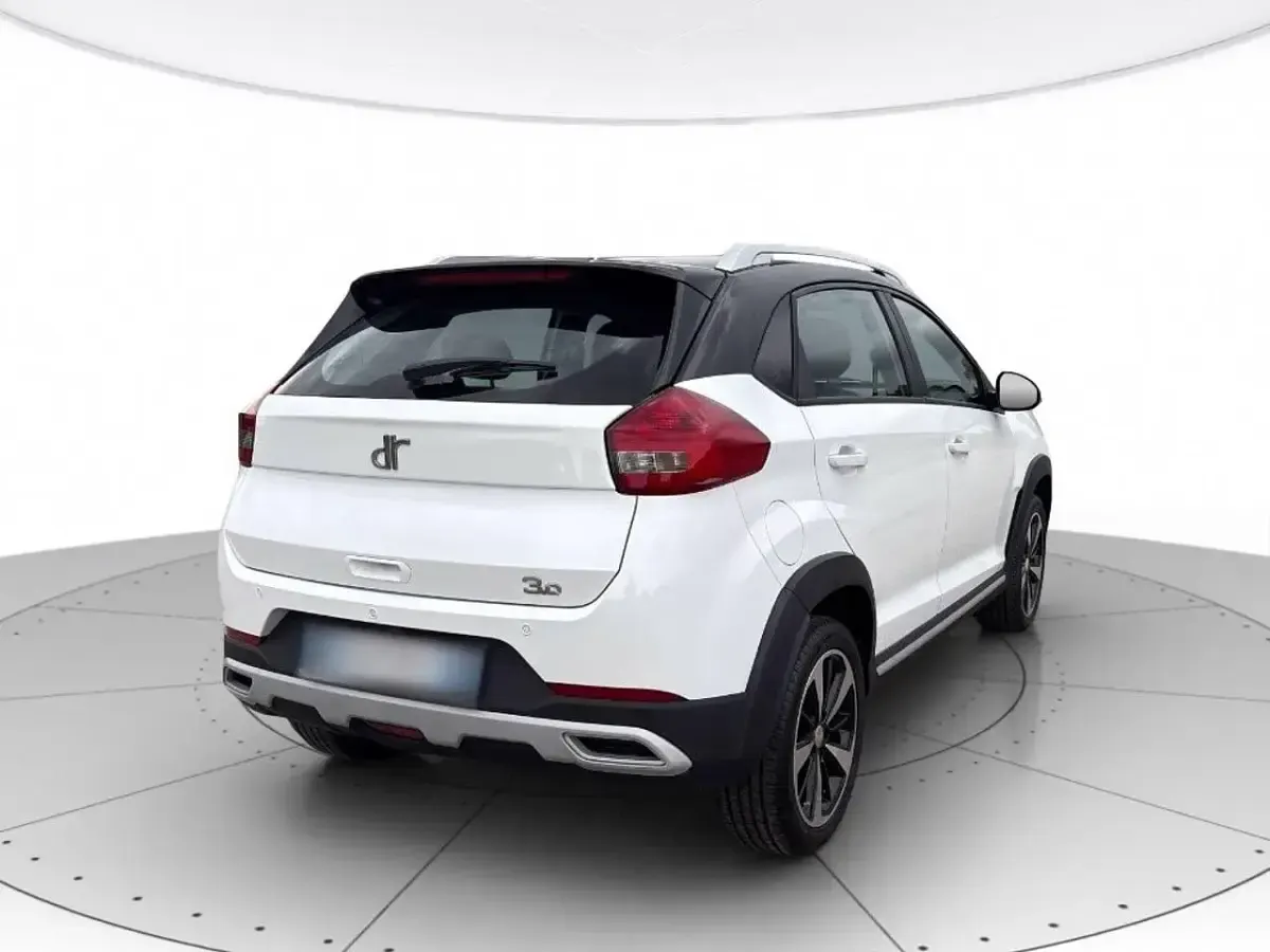 Usata DR DR 3.0 114 CV (83 kW) 2025 Bianco SUV