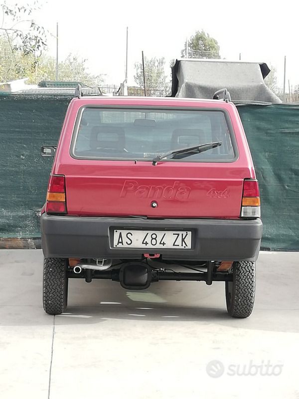 Usata 2023 Fiat Panda 4x4 Due volumi | 6200 € - Immagine 1/4