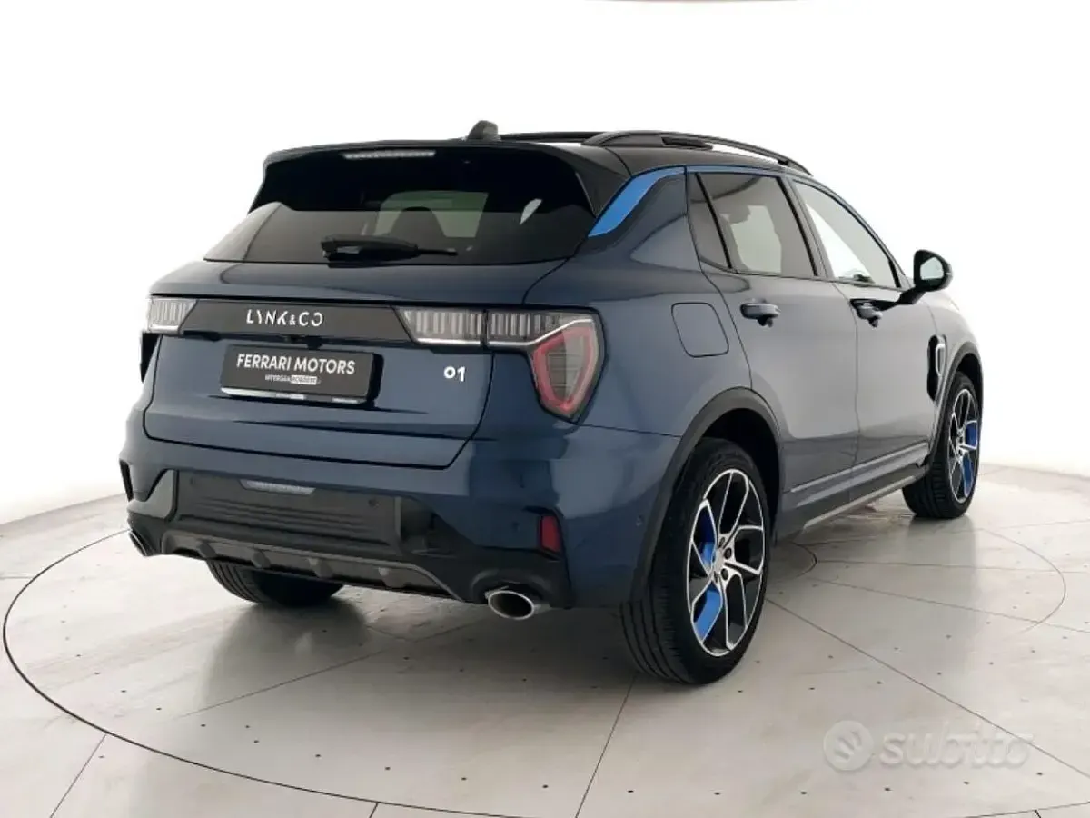Usata Lynk & Co 01 179 CV (131 kW) 2024 Blu SUV