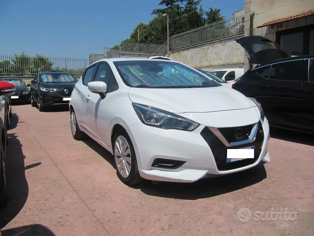 Usata Nissan Micra Tekna 90 CV (66 kW) 2019 Bianco Utilitaria