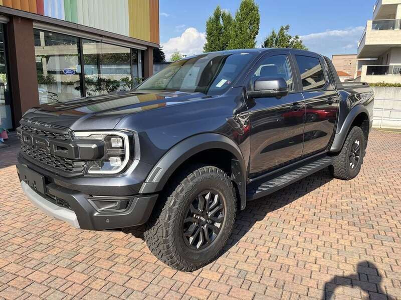 Absolute black Nuova 2025 Ford Ranger Raptor Pick-up | 63.900 € (Buon prezzo) - Immagine 1/4