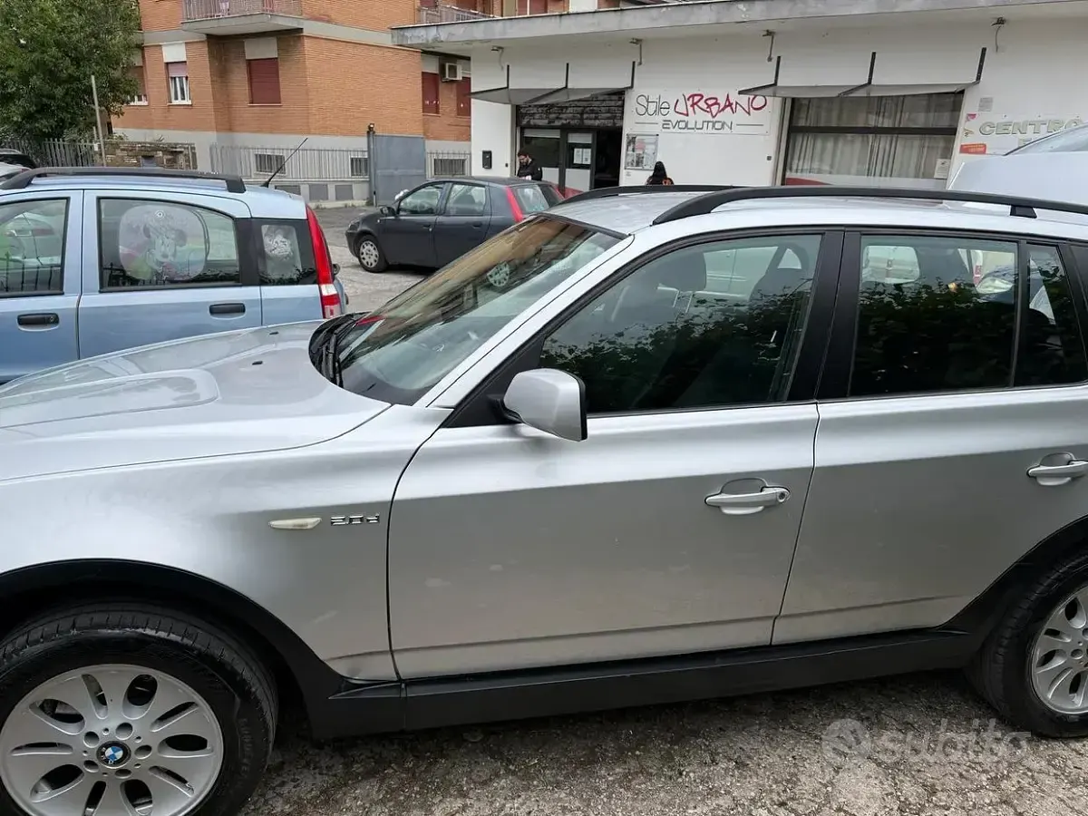 Usata BMW X3 150 CV (110 kW) 2005 Grigio SUV