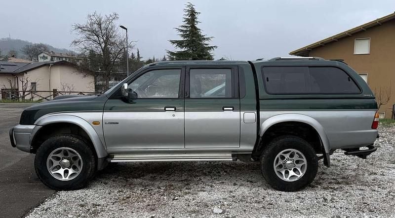 Usata Mitsubishi L200 99 CV (72 kW) 2000 Other Pick-up