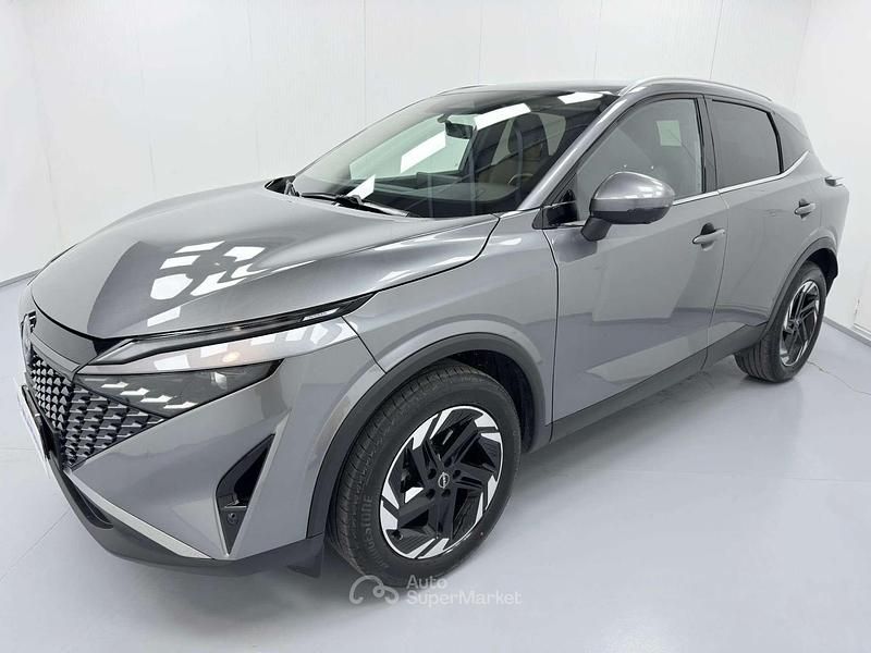 Dark metal grey Usata 2025 Nissan Qashqai N-Connecta SUV | 26.900 € (Buon prezzo) - Immagine 1/4