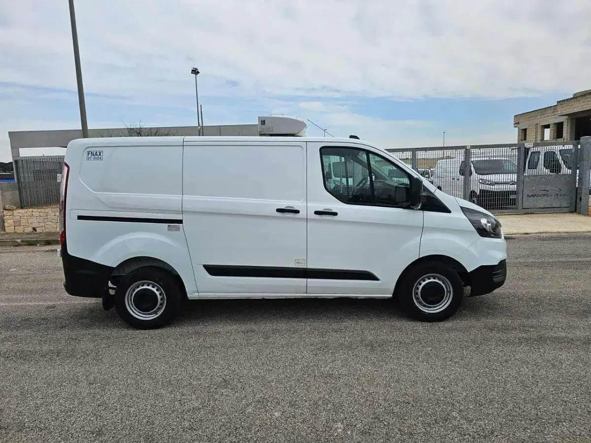 Usata Ford Transit Custom 107 CV (78 kW) 2020 Bianco Furgone