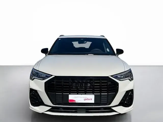Usata Audi Q3 Ambiente 150 CV (110 kW) 2024 Grigio SUV