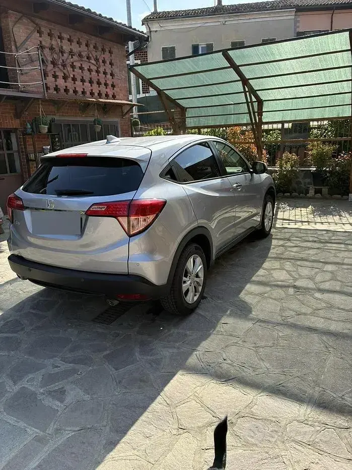 Usata Honda HR-V 130 CV (95 kW) 2020 Grigio SUV