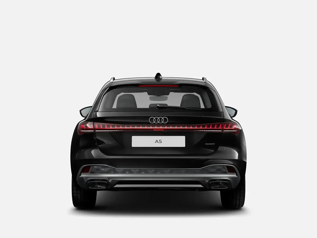 Nuova Audi A5 Advanced 252 CV (185 kW) 2026 Nero mythos metallizzato Station wagon