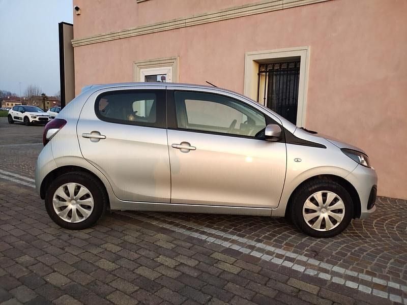 Usata Peugeot 108 69 CV (50 kW) 2016 Grigio Utilitaria