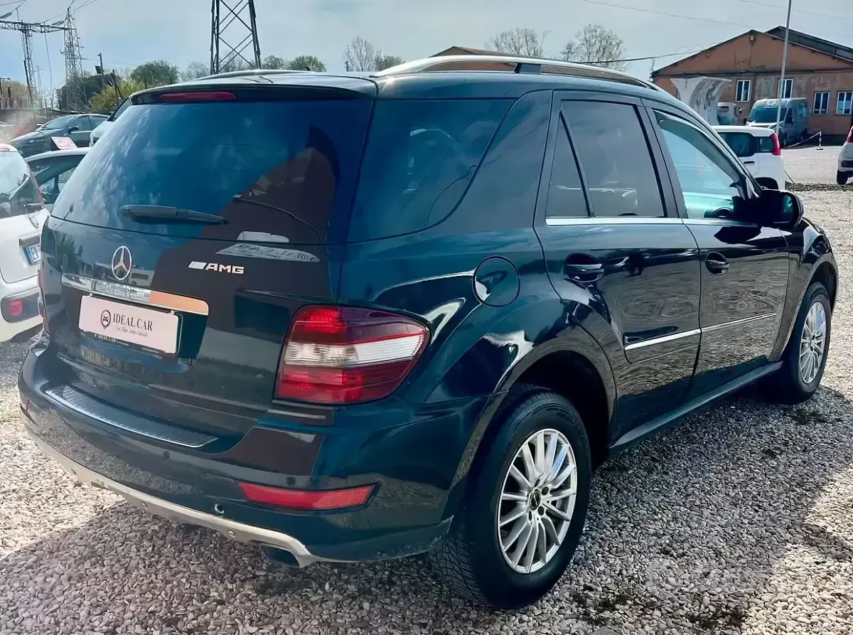 Usata Mercedes ML320 Premium 224 CV (164 kW) 2009 Nero SUV