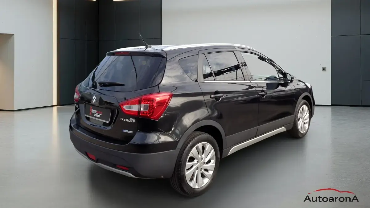 Usata Suzuki SX4 S-Cross 129 CV (94 kW) 2021 Nero brillante SUV