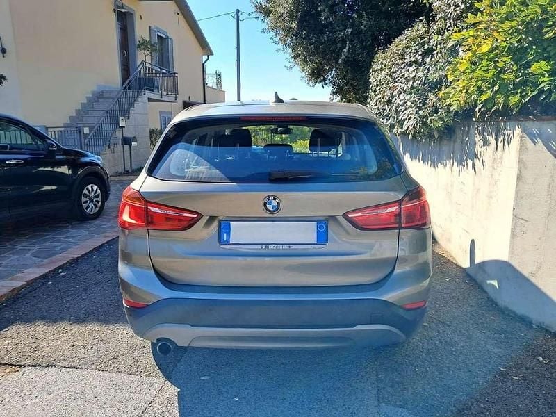 Usata BMW X1 Advantage 150 CV (110 kW) 2017 Argento SUV
