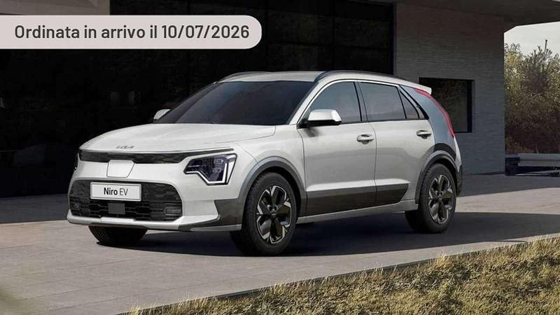 Usata Kia e-Niro Style 50 kW (68 CV) 2024 Argento SUV