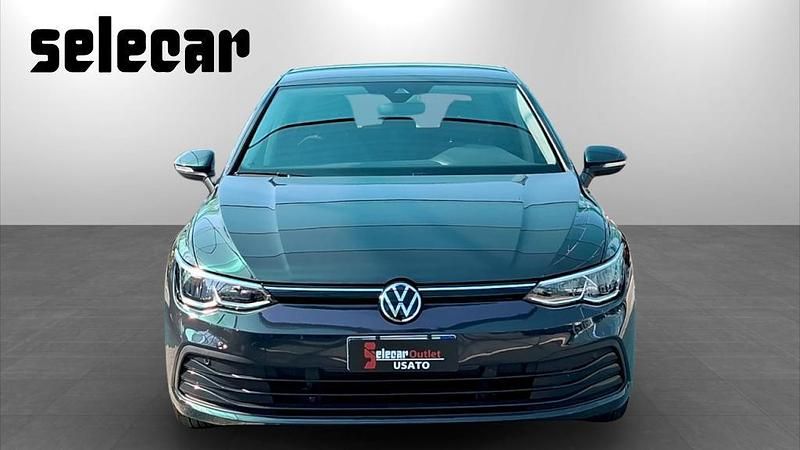 Usata VW Golf VII Life 115 CV (84 kW) 2021 Grigio urano Utilitaria