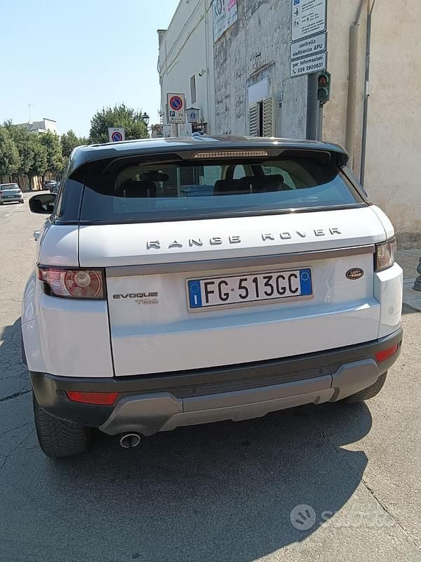 Usata Land Rover Range Rover evoque 190 CV (139 kW) 2013 Bianco Berlina