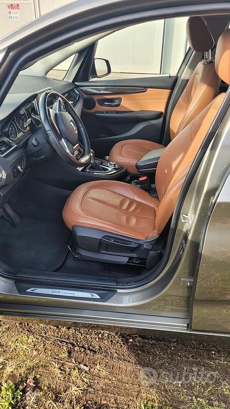 Usata BMW 218 Comfort Edition 150 CV (110 kW) 2015 Station wagon